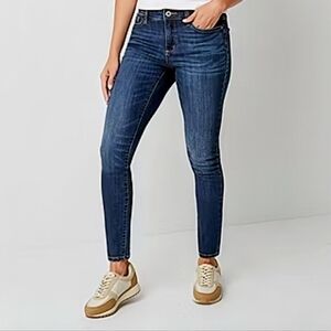 $5 CLOSET CLEAR OUT! Skinny Jeans, 32" Inseam, Sz 14L